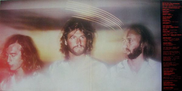 Bee Gees - Spirits Having Flown tweedehands pop vinyl bij Run4Records