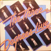 Three Degrees – Live koop je op 2ehands lp bij Run4records
