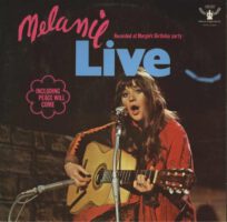 Melanie – Melanie Live koop je op lp bij Run4records