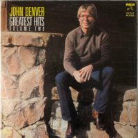 John Denver's Greatest Hits koop je op 2ehands vinyl bij Run4records