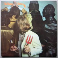 Rolling Stones – No Stone Unturned koop je op 2ehands LP bij Run4records