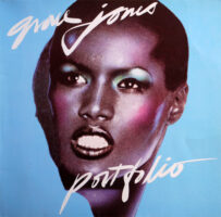 Grace Jones – Portfolio koop je op 2ehands LP bij Run4records