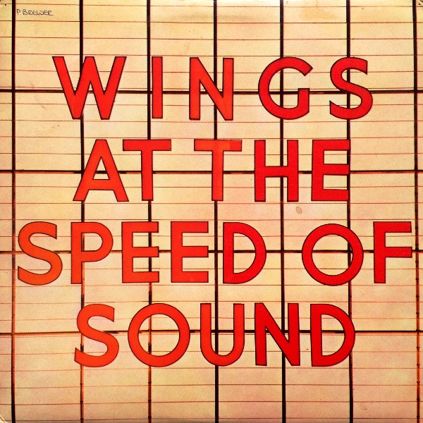 Wings – Wings At The Speed Of Sound koop je op 2ehands LP bij Run4records