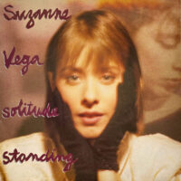 Suzanne Vega – Solitude Standing koop je op 2ehands LP bij Run4records