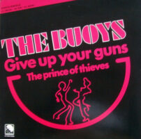 Buoys – Give Up Your Guns vind je bij Run4records. Jouw online LP verkoper