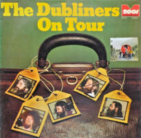 Dubliners – On Tour vind je op 2ehands LP bij jouw online Run4records store