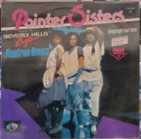 Pointer Sisters – Neutron Dance vind je bij Run4records. Jouw online LP verkoper