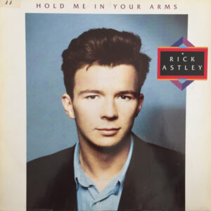 Rick Astley – Hold Me In Your Arms koop je op 2ehands vinyl bij jou online store Run4records