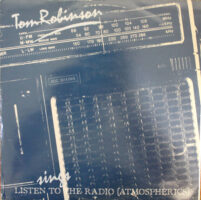 Tom Robinson – Listen To The Radio koop je online bij Run4records. Jouw 2ehands vinyl Site