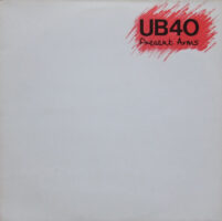 UB40 – Present Arms koop je online bij Run4records. Jouw 2ehands vinyl Site
