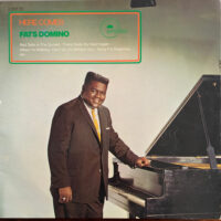Fats Domino - Here comes Fats Domino koop je op 2ehands vinyl bij jou online store Run4records