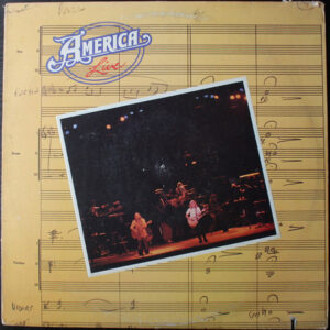 America – Live wacht op jou bij Run4records. Jouw 2ehands vinyl Site