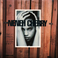 Neneh Cherry – Inna City Mamma klinkt als muziek in de oren. Bestel snel bij Run4records.nl