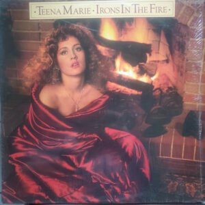 Teena Marie – Irons In The Fire bestel je gewoon 2ehands. Lp's met een 2e kans, Run4records.nl