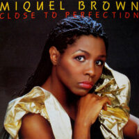 Miquel Brown – Close To Perfection klinkt als muziek in de oren. Bestel snel bij Run4records.nl