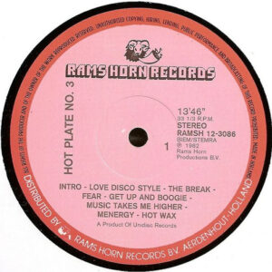 Hot Plate 3 vind je online bij de beste 2ehands Lp site. Run4records!