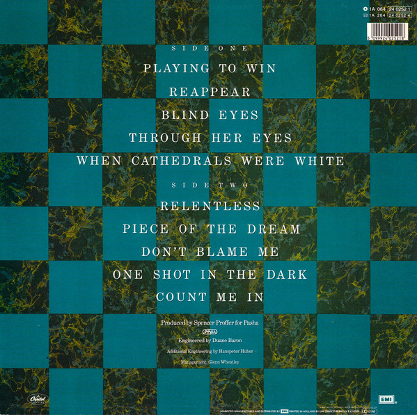 Little River Band - Playing To Win tweedehands pop LP bij Run4Records