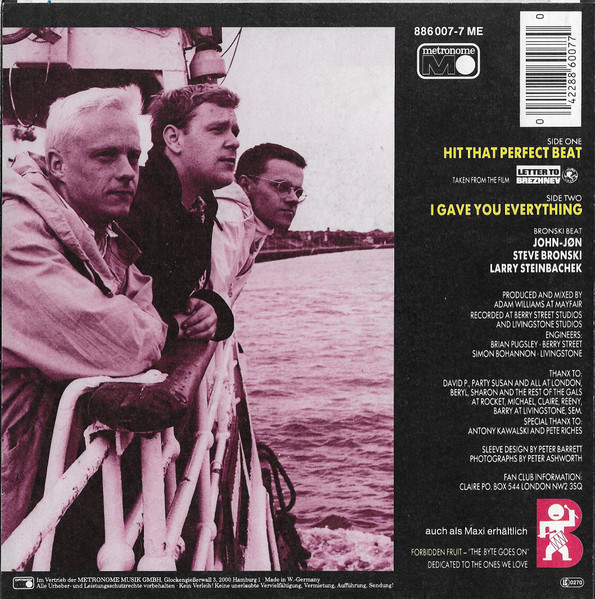Bronski Beat - Hit That Perfect Beat tweedehands 7 inch LP bij Run4Records