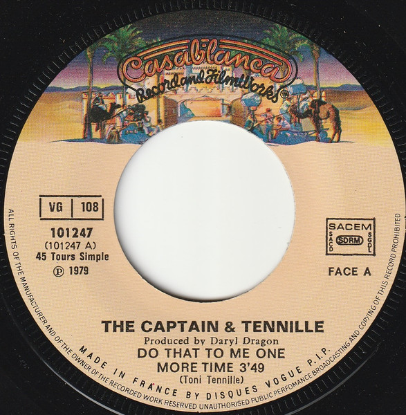 Captain And Tennille - Do That To Me One More Time tweedehands 7 inch LP bij Run4Records