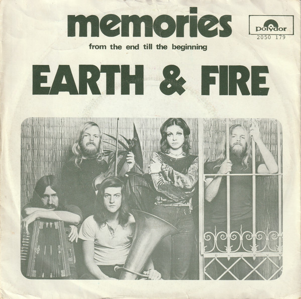 Earth And Fire - Memories tweedehands 7 inch LP bij Run4Records