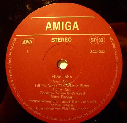 Elton John - Greatest Hits tweedehands pop LP bij Run4Records