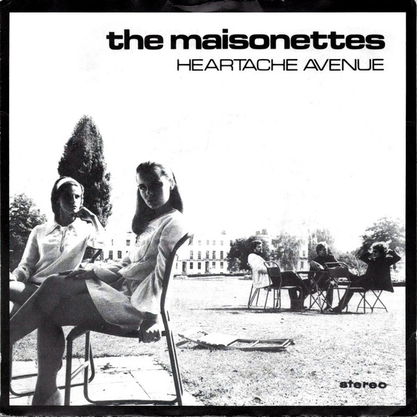 The Maisonettes - Heartache Avenue tweedehands 7 inch LP bij Run4Records