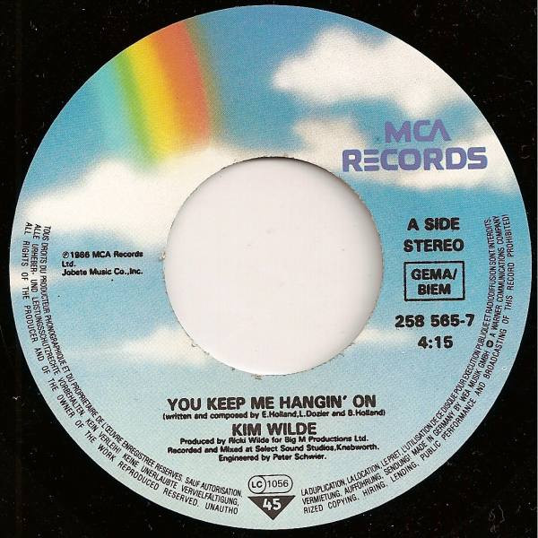 Kim Wilde - You Keep Me Hangin' On tweedehands 7 inch LP bij Run4Records