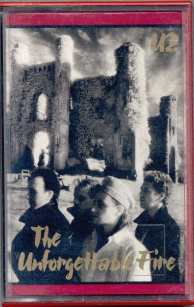 U2 - The Unforgettable Fire tweedehands cassette LP bij Run4Records